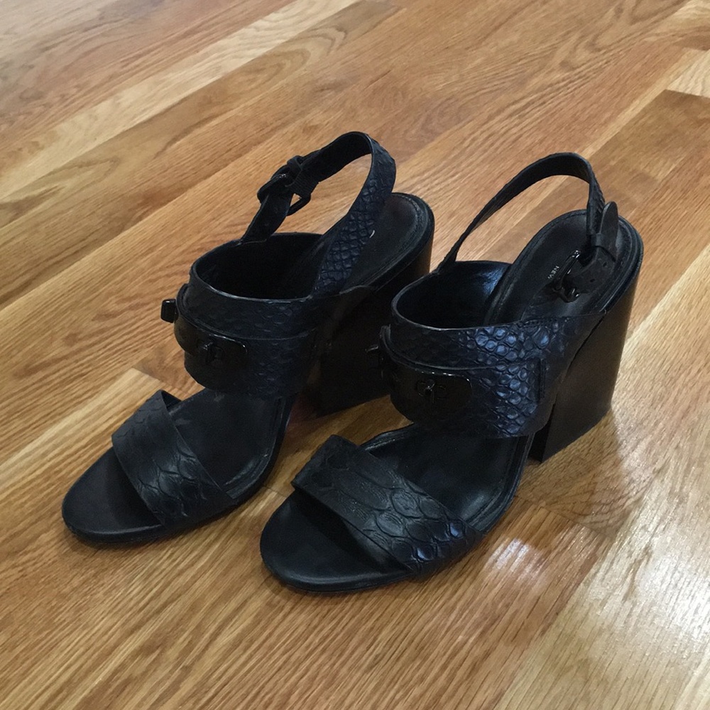 Coach sandals